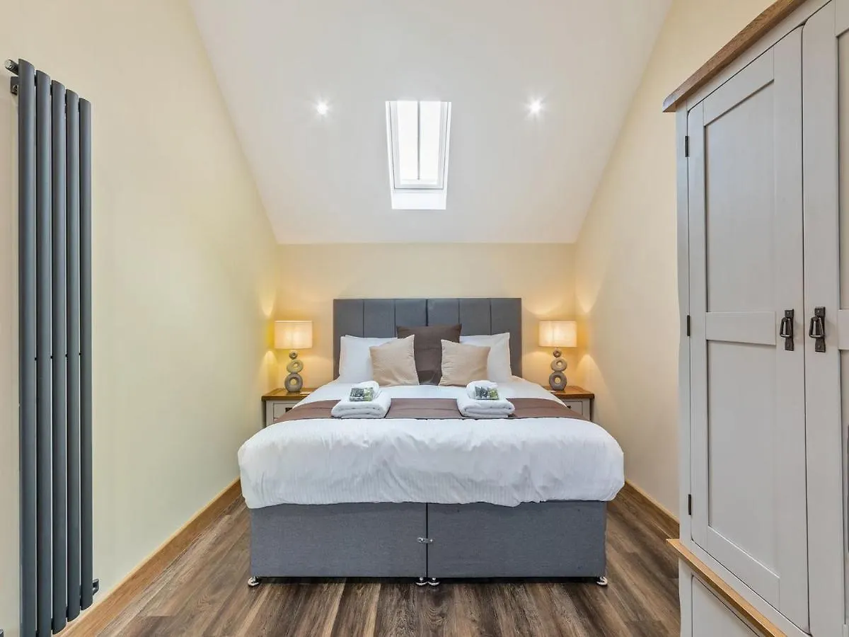 Garth House - Peel Castle Villa Carlisle